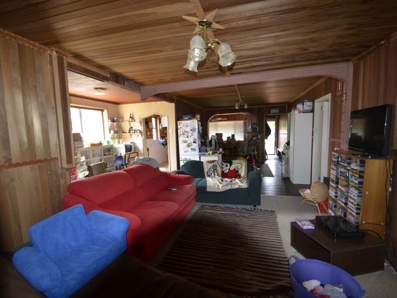 73 Ocean Beach Road, Woy Woy NSW 2256