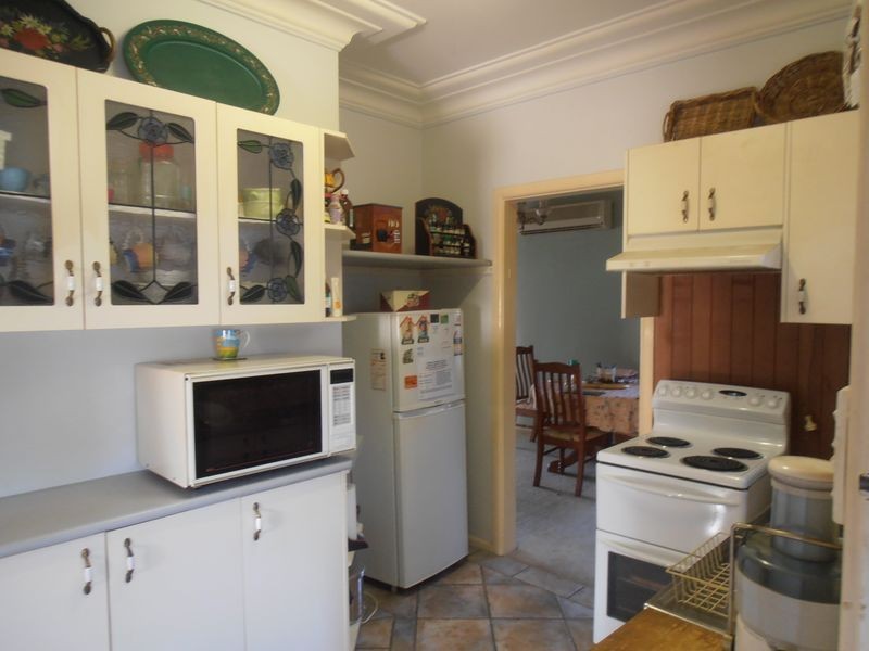 7 Rawson Road, Woy Woy NSW 2256