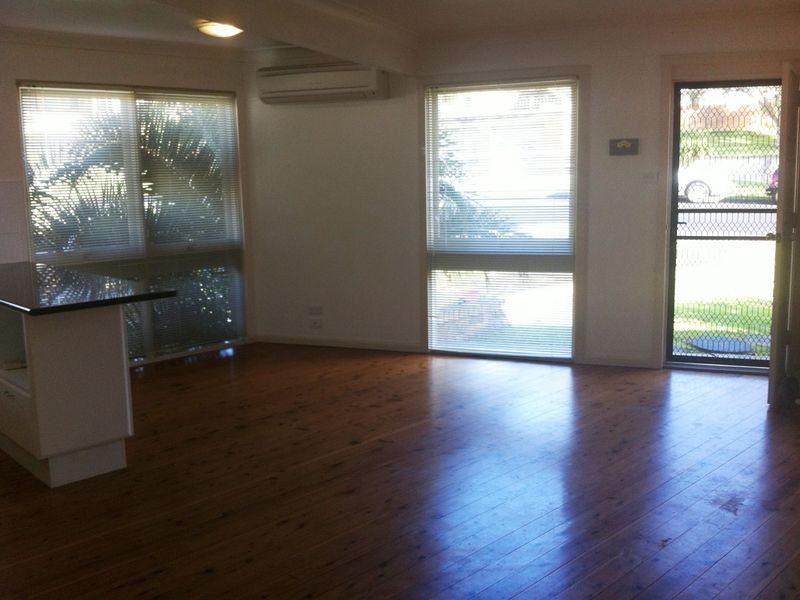 2/12 Sierra Crescent, East Gosford NSW 2250