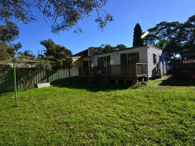 28 Gallipoli Ave, Ettalong Beach NSW 2257