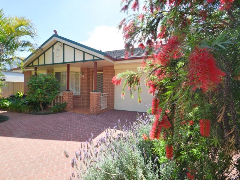 1/4 Station St, Woy Woy NSW 2256