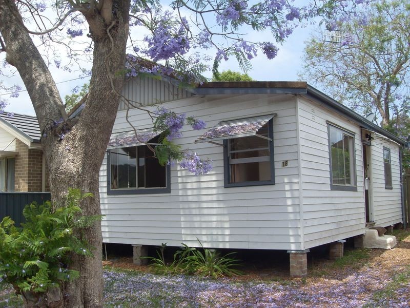 18 Woy Woy Road, Woy Woy NSW 2256