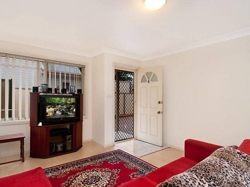 4/19 Paton Street, Woy Woy NSW 2256