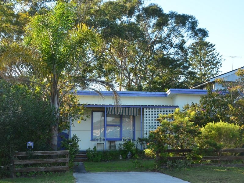 80 Springwood Street, Ettalong Beach NSW 2257