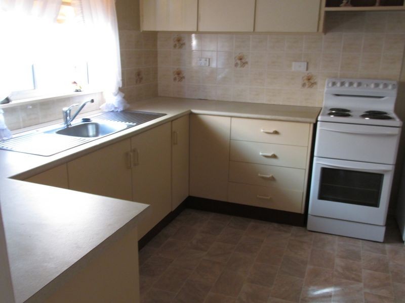 9 Yeddenba Street, Blue Bay NSW 2261