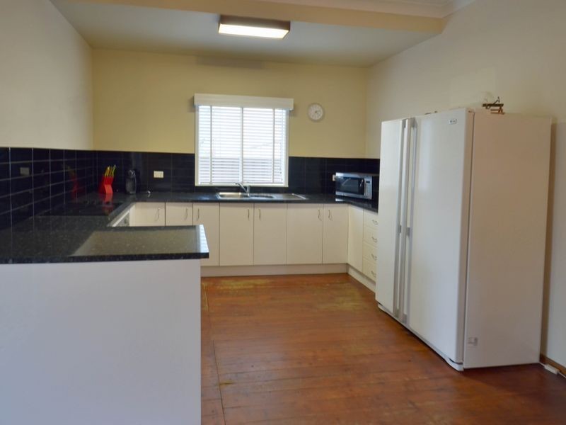 1 McMasters Road, Woy Woy NSW 2256