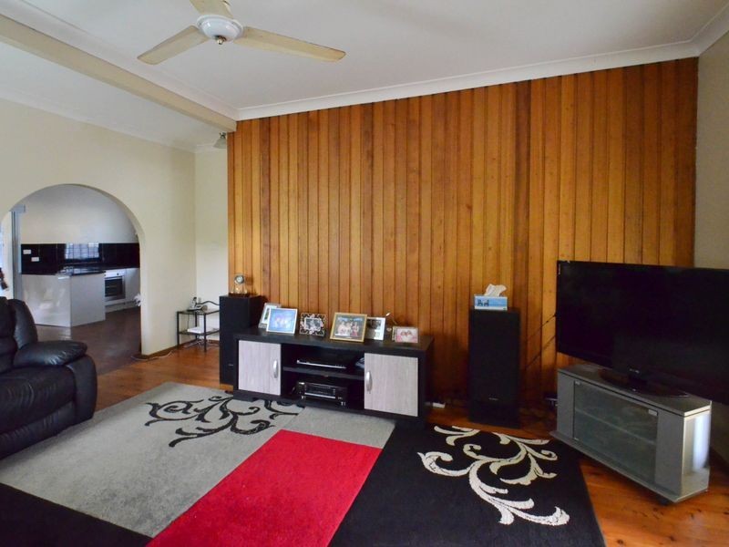 1 McMasters Road, Woy Woy NSW 2256