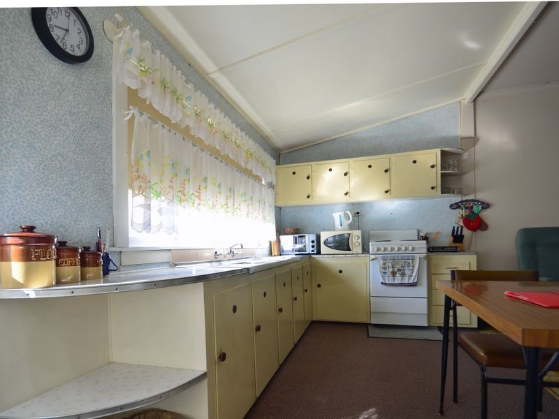 5 Brisbane Water Drive, Koolewong NSW 2256