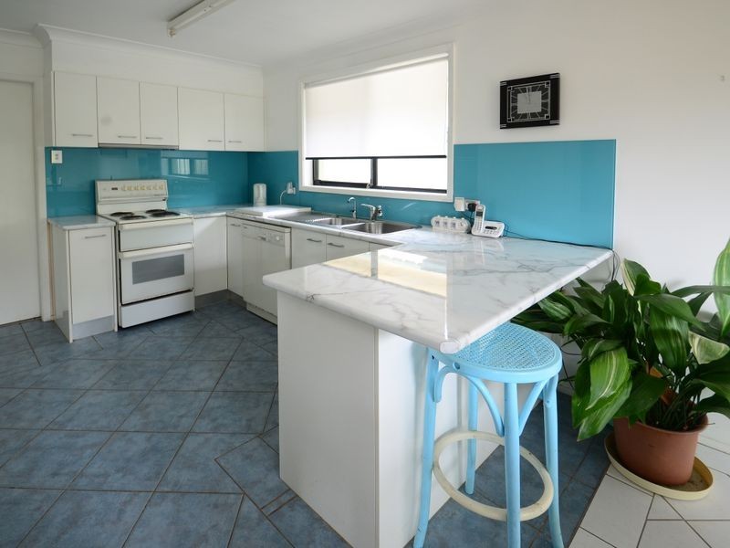 32 Watkin Ave, Woy Woy NSW 2256