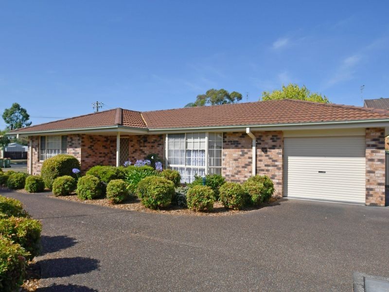 1/28-30 Pratley Street, Woy Woy NSW 2256