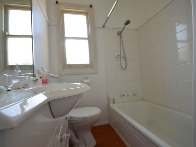 14 Ocean Beach Road, Woy Woy NSW 2256