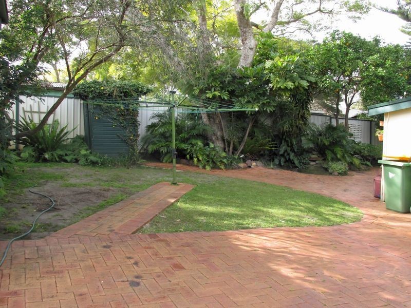 190 Railway Street, Woy Woy NSW 2256