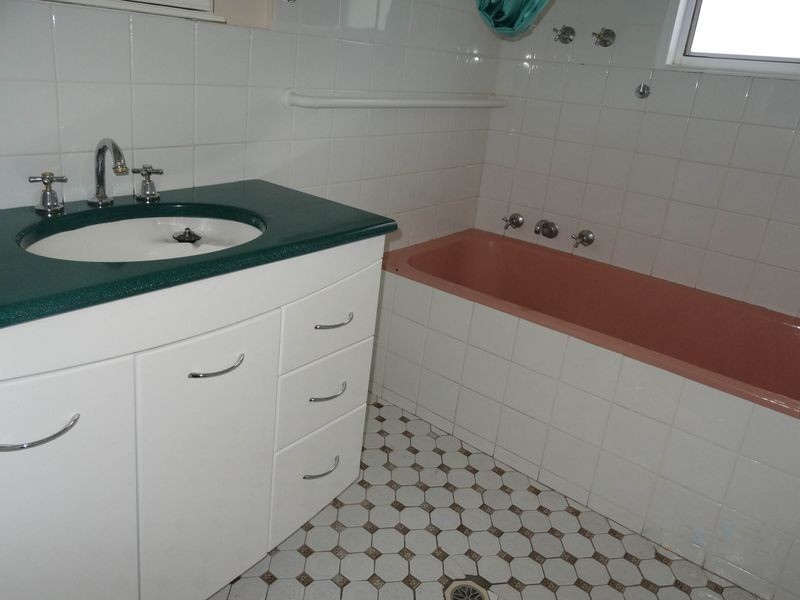 190 Railway Street, Woy Woy NSW 2256