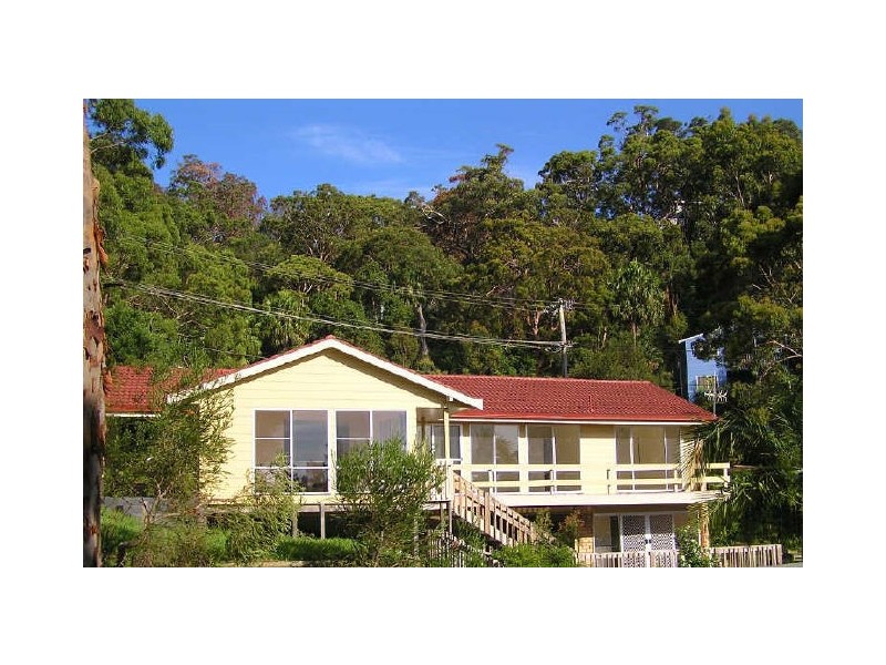 1 Goondi Close, Horsfield Bay NSW 2256