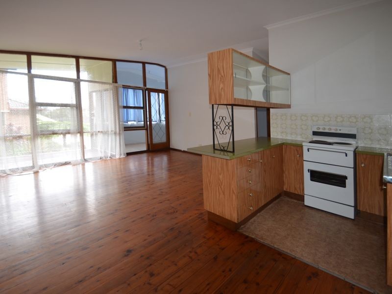 2 Thomas Street, Tascott NSW 2250