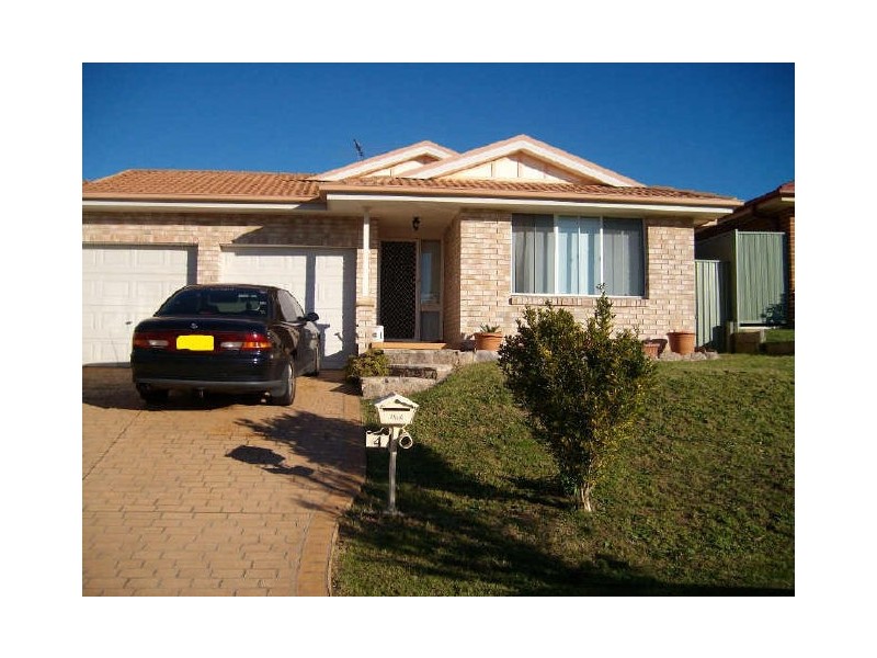 4 Harrington Close, Watanobbi NSW 2259