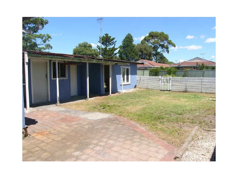 15 Fairview Street, Woy Woy NSW 2256