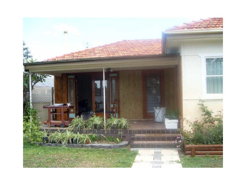 36 Bowden Road,, Woy Woy NSW 2256