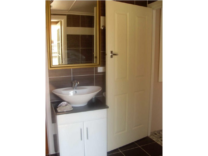 36 Bowden Road,, Woy Woy NSW 2256