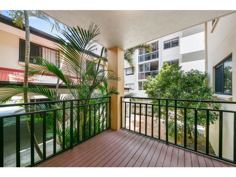 1/21 Regent Street, Woolloongabba QLD 4102