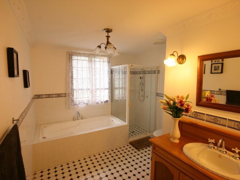 8 Purcell Street, Moorooka QLD 4105