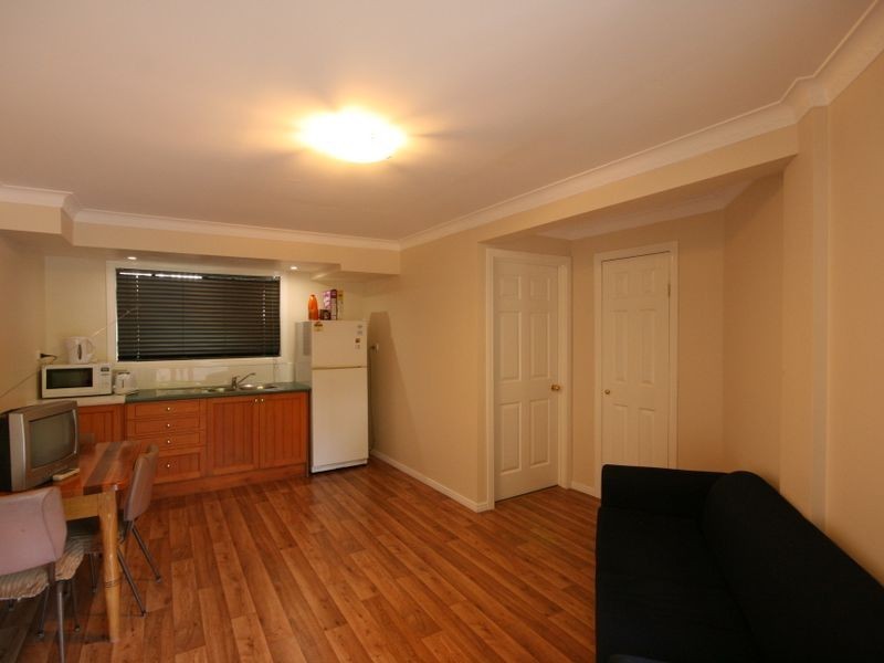 8 Purcell Street, Moorooka QLD 4105