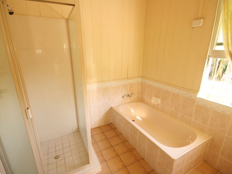 44 Young Street, Annerley QLD 4103