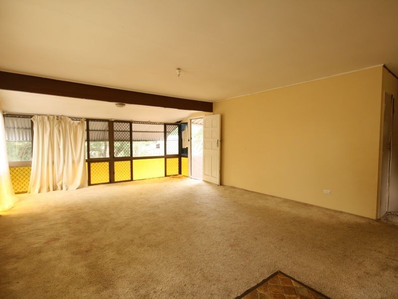 29 Hilltop Avenue, Annerley QLD 4103