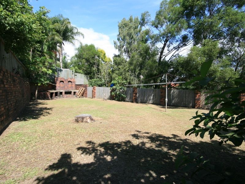 29 Hilltop Avenue, Annerley QLD 4103