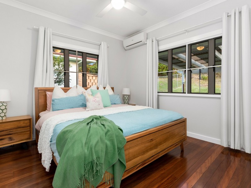 12 Allamanda Street, Fairfield QLD 4103