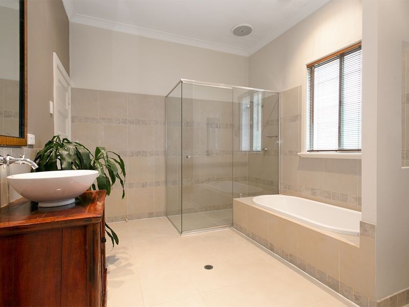 57 Villa Street, Annerley QLD 4103