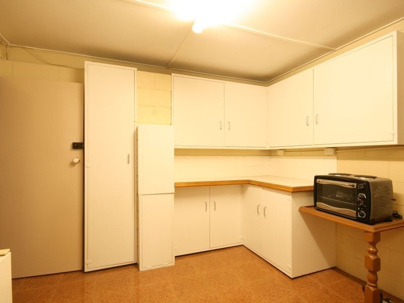 11 Luya Street, Fairfield QLD 4103