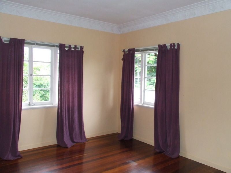 24 Otaki Road, Yeronga QLD 4104