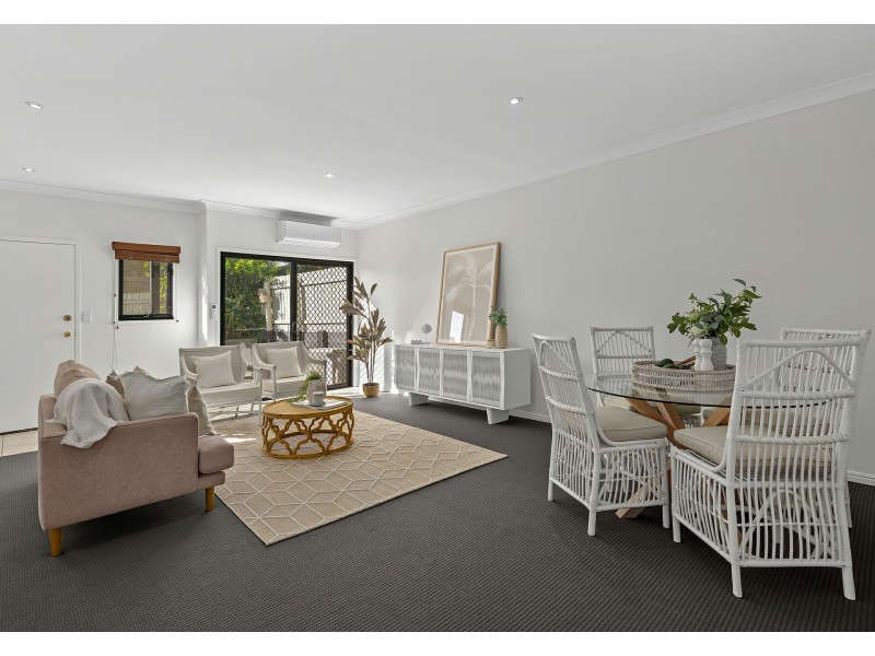 47 Bledisloe Street, Fairfield QLD 4103