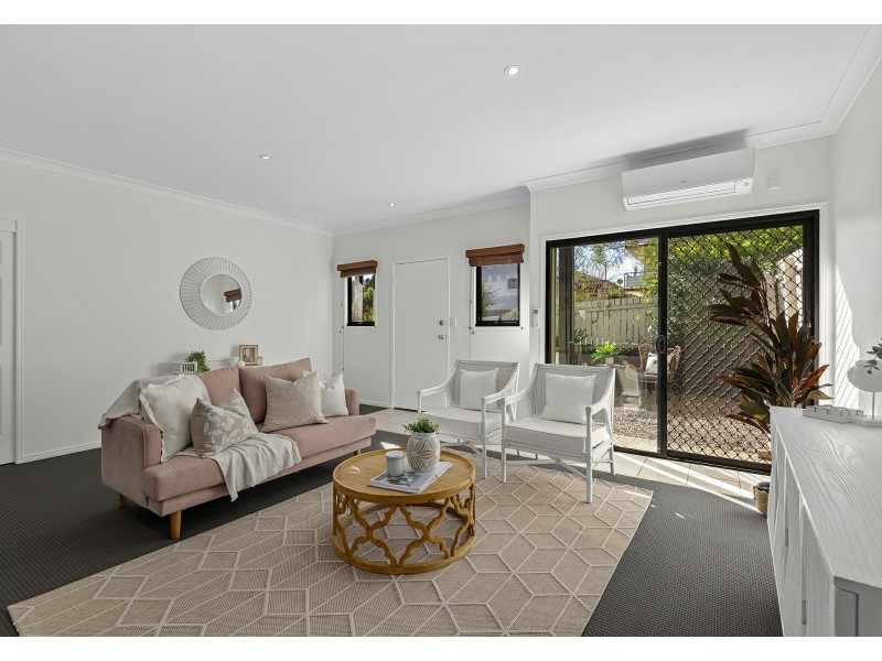 47 Bledisloe Street, Fairfield QLD 4103