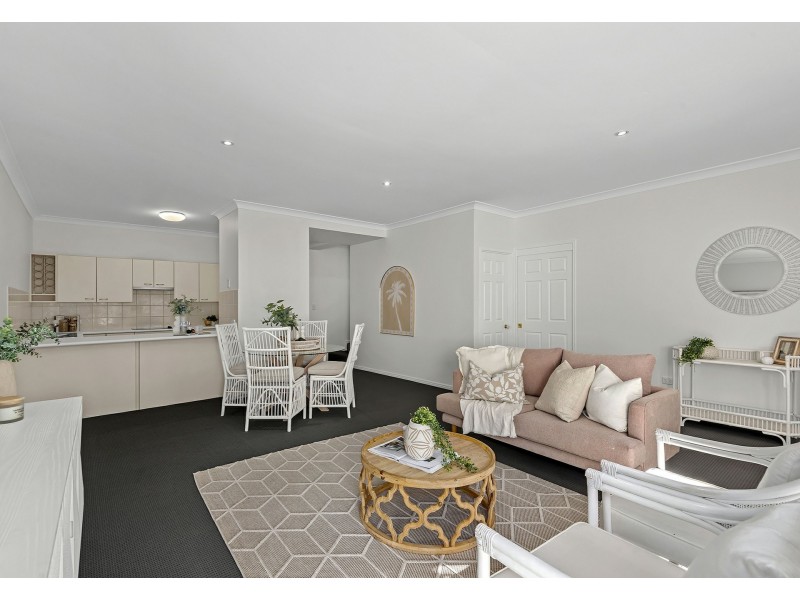 47 Bledisloe Street, Fairfield QLD 4103