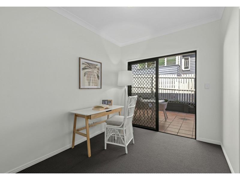 47 Bledisloe Street, Fairfield QLD 4103