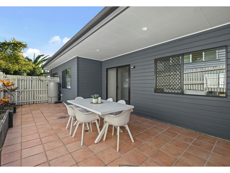 47 Bledisloe Street, Fairfield QLD 4103