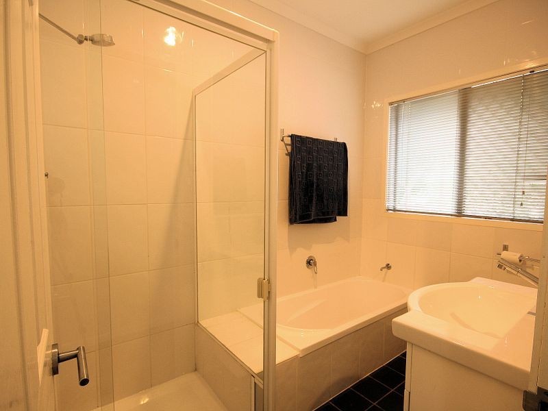 79 Laura Street, Tarragindi QLD 4121