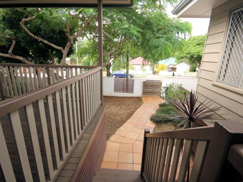 79 Laura Street, Tarragindi QLD 4121