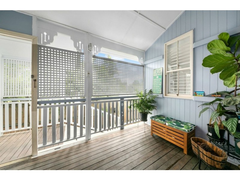 187 Cornwall Street, Greenslopes QLD 4120