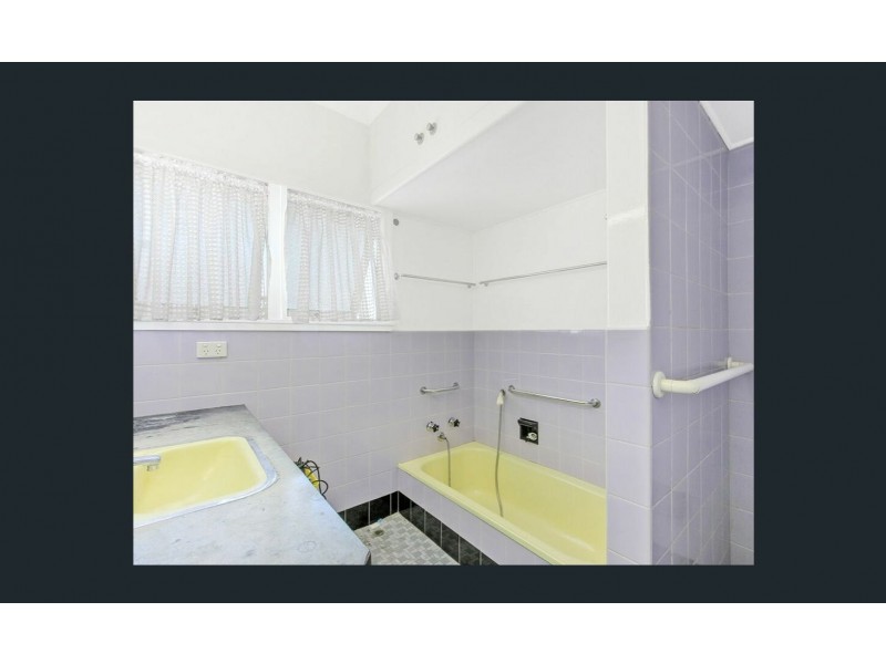 55 Orion Street, Coorparoo QLD 4151