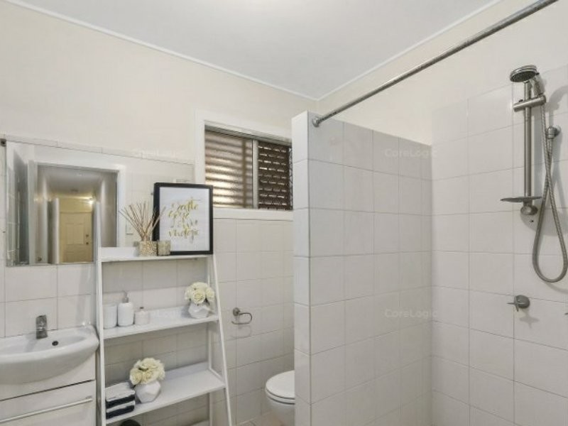 19 Vasey Street, Moorooka QLD 4105