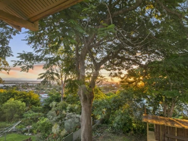 19 Vasey Street, Moorooka QLD 4105