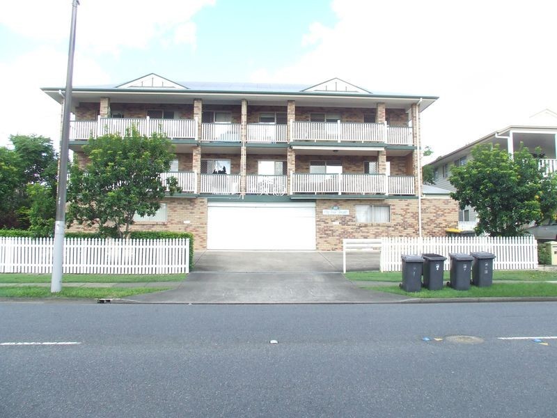 4/32 Ridge Street, Greenslopes QLD 4120