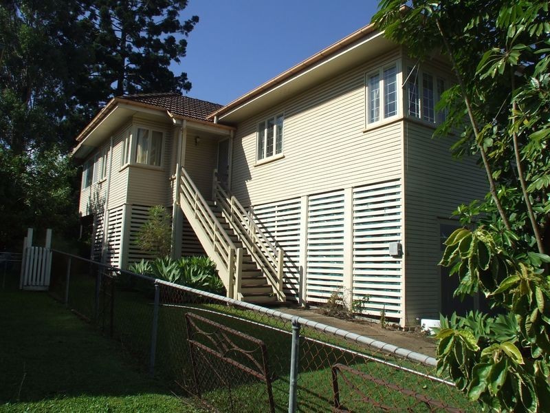 14 Effingham Street, Tarragindi QLD 4121