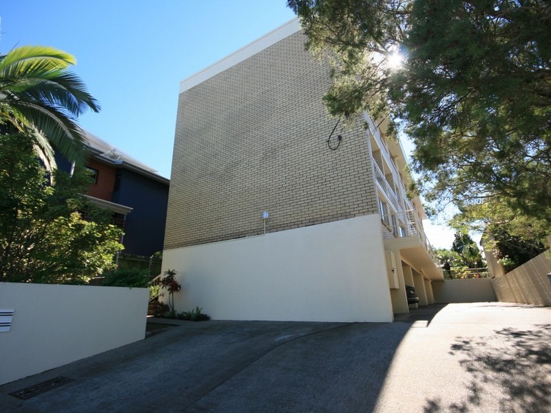 1/19 Wilton Street, Woolloongabba QLD 4102