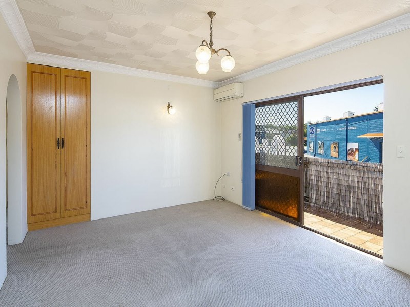 2/198 Juliette Street, Greenslopes QLD 4120