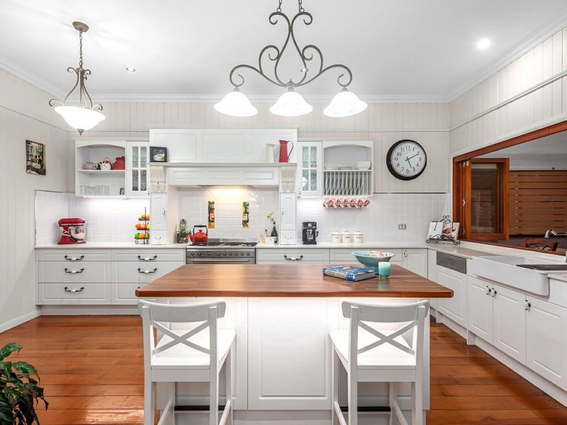 127 Ashby Street, Fairfield QLD 4103