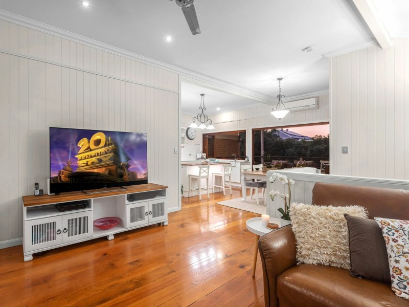 127 Ashby Street, Fairfield QLD 4103